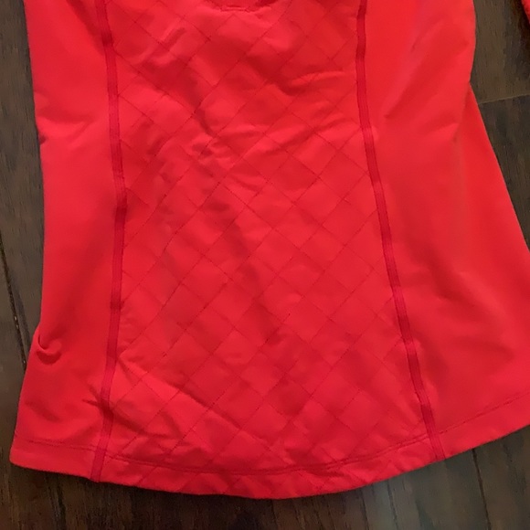 Lululemon half zip pull over - Picture 3 of 10